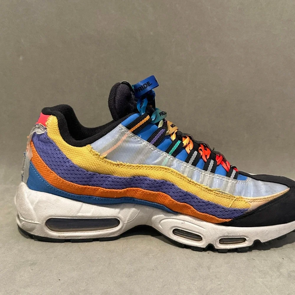 Nike Air Max 95 Be True Pride Multi Color Rainbow Sneakers CK0262-100 Mens 8.5